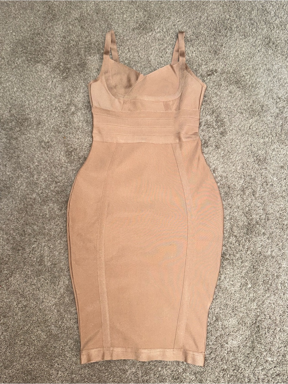 Fashion nova dress 😊